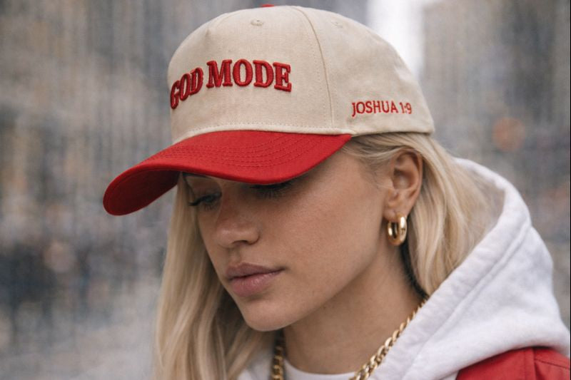 CROWN Hat - Cream/Red